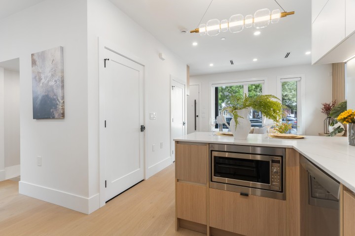 Photo 18 at 1 - 4257 Beatrice Street, Victoria VE, Vancouver East