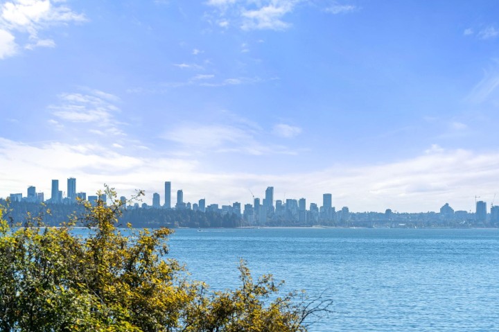 Photo 13 at 3721 Sunset Lane, West Bay, West Vancouver