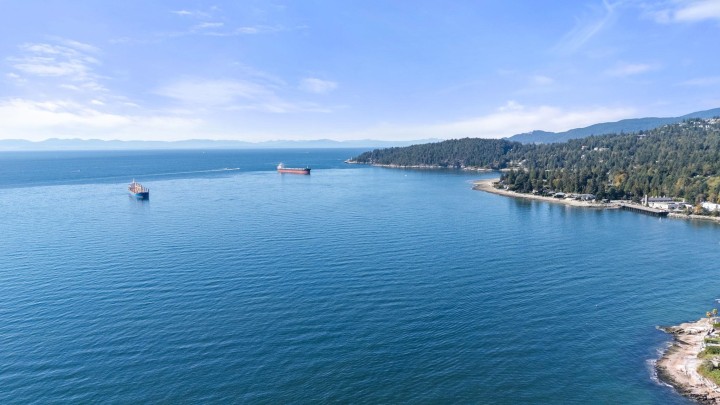 Photo 21 at 3721 Sunset Lane, West Bay, West Vancouver