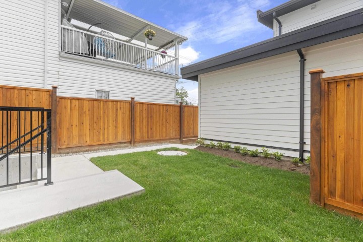 Photo 36 at 2 - 4257 Beatrice Street, Victoria VE, Vancouver East