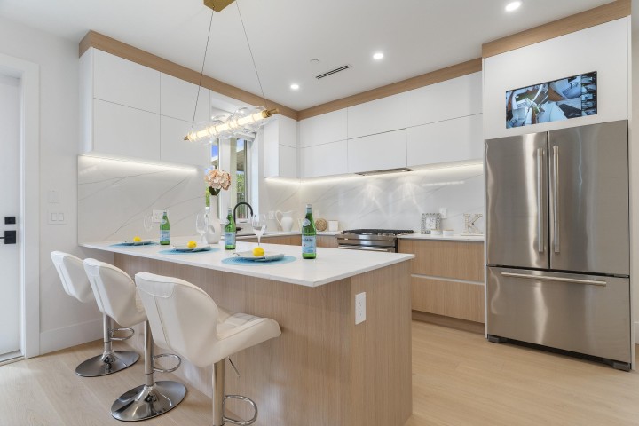 Photo 14 at 2 - 4257 Beatrice Street, Victoria VE, Vancouver East