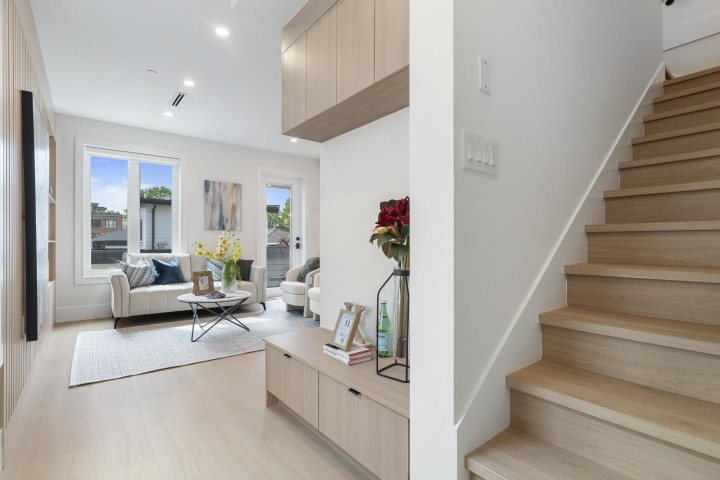 Photo 8 at 2 - 4257 Beatrice Street, Victoria VE, Vancouver East