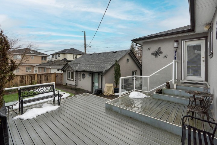 Photo 23 at 5516 Clarendon Street, Collingwood VE, Vancouver East