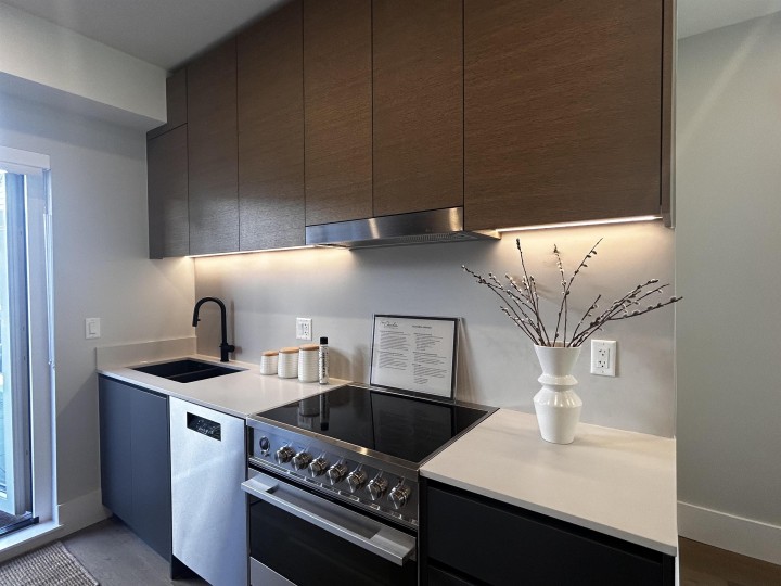 Photo 7 at 1341 E 21st Avenue, Knight, Vancouver East