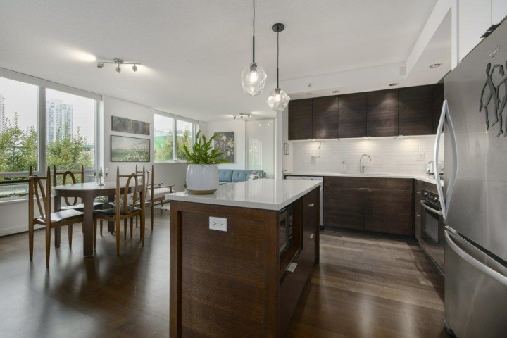 Photo 6 at 503 - 1055 Homer Street, Yaletown, Vancouver West