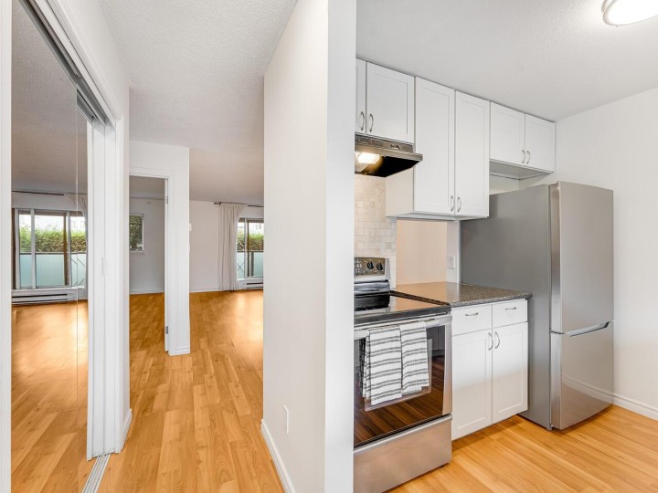 Photo 6 at 216 - 140 E 4th Street, Lower Lonsdale, North Vancouver