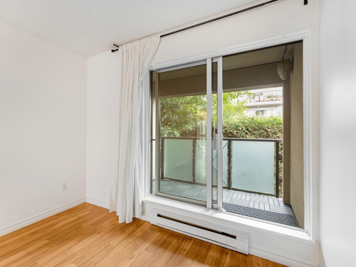 Photo 16 at 216 - 140 E 4th Street, Lower Lonsdale, North Vancouver