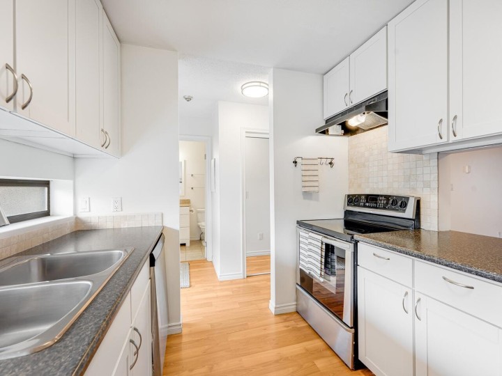 Photo 5 at 216 - 140 E 4th Street, Lower Lonsdale, North Vancouver