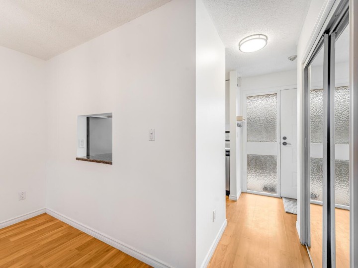 Photo 4 at 216 - 140 E 4th Street, Lower Lonsdale, North Vancouver