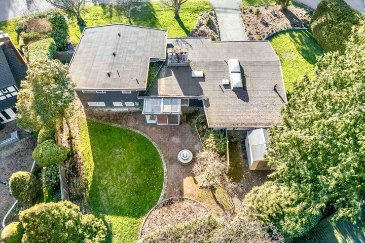 Photo 3 at 429 Newlands Road, Cedardale, West Vancouver