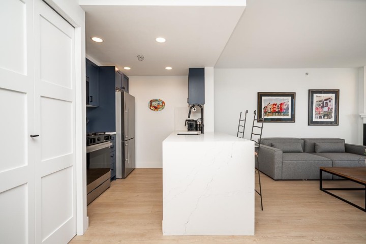 Photo 13 at 906 - 189 Davie Street, Yaletown, Vancouver West