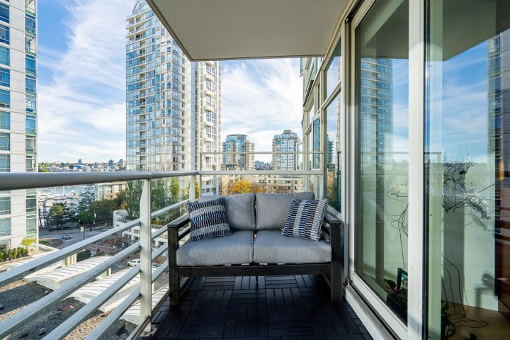 Photo 17 at 906 - 189 Davie Street, Yaletown, Vancouver West