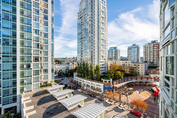 Photo 20 at 906 - 189 Davie Street, Yaletown, Vancouver West
