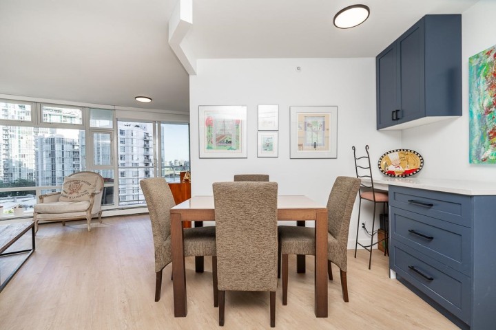 Photo 10 at 906 - 189 Davie Street, Yaletown, Vancouver West