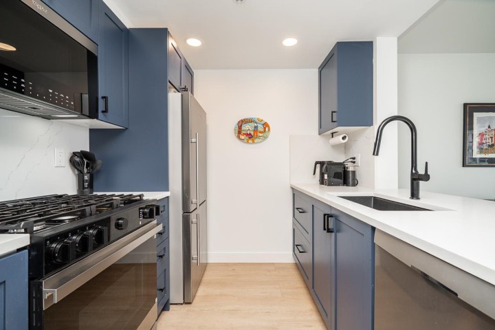 Photo 14 at 906 - 189 Davie Street, Yaletown, Vancouver West