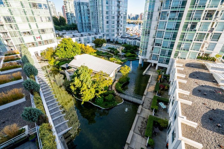 Photo 18 at 906 - 189 Davie Street, Yaletown, Vancouver West
