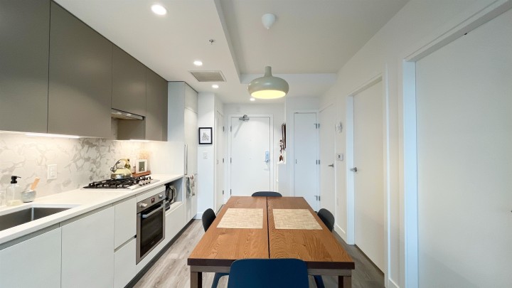 Photo 9 at 210 - 8181 Chester Street, South Vancouver, Vancouver East