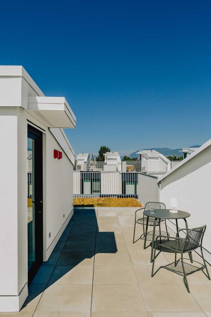 Photo 24 at 209 - 322 E 15th Avenue, Mount Pleasant VE, Vancouver East