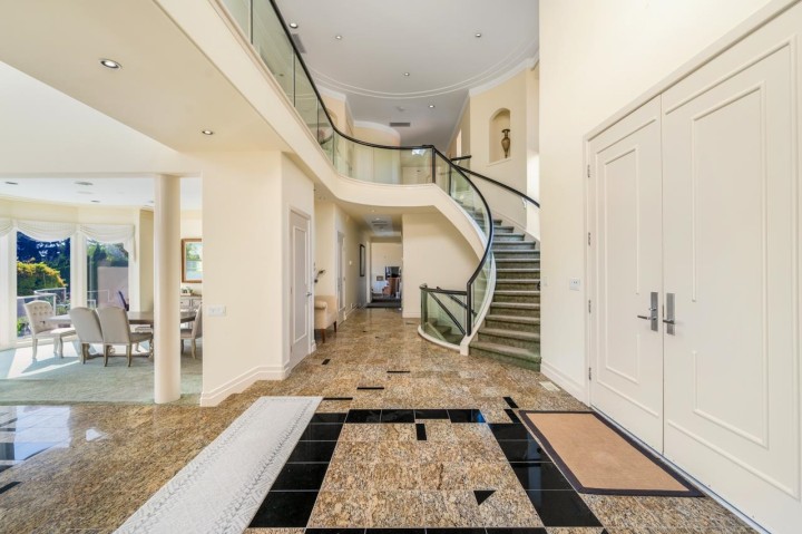 Photo 5 at 620 Knockmaroon Road, British Properties, West Vancouver