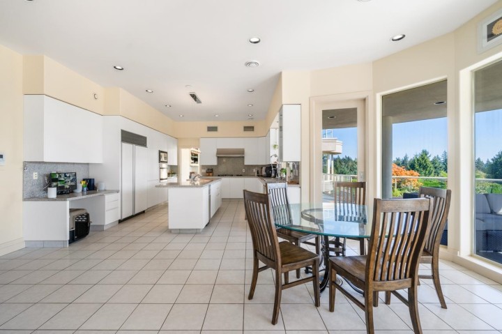 Photo 10 at 620 Knockmaroon Road, British Properties, West Vancouver