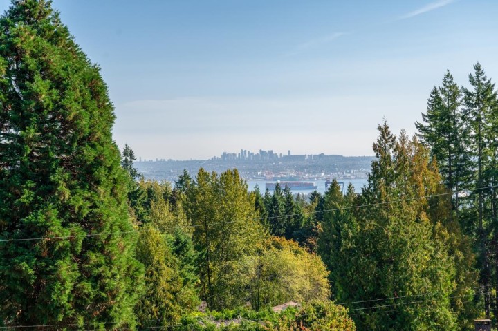 Photo 39 at 620 Knockmaroon Road, British Properties, West Vancouver