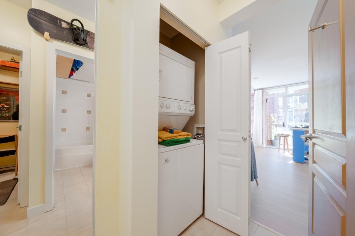 Photo 16 at 420 - 4028 Knight Street, Knight, Vancouver East