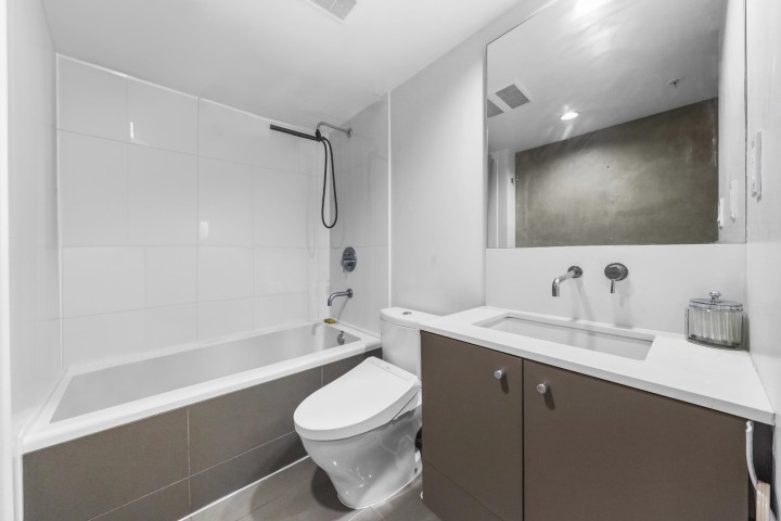 Photo 4 at 2204 - 999 Seymour Street, Downtown VW, Vancouver West