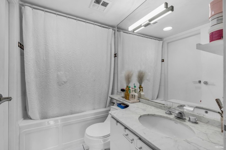 Photo 15 at 1704 - 1288 Alberni Street, West End VW, Vancouver West