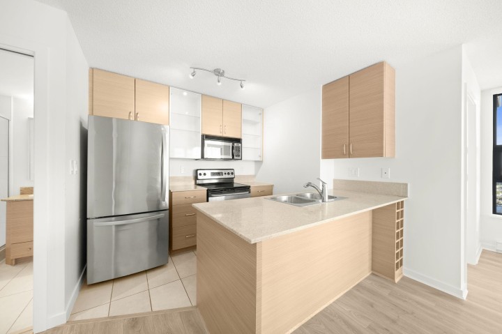 Photo 9 at 2701 - 928 Homer Street, Yaletown, Vancouver West