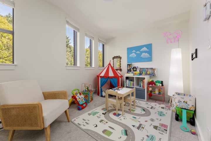 Photo 17 at 828 W 6th Avenue, Fairview VW, Vancouver West