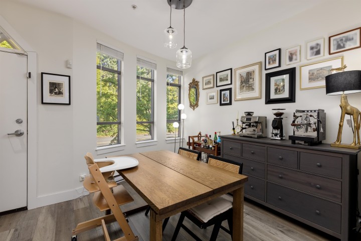 Photo 9 at 828 W 6th Avenue, Fairview VW, Vancouver West