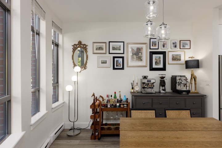 Photo 10 at 828 W 6th Avenue, Fairview VW, Vancouver West