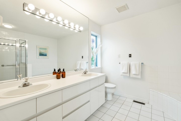 Photo 22 at 2372 Kings Avenue, Dundarave, West Vancouver