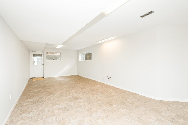 Photo 31 at 2372 Kings Avenue, Dundarave, West Vancouver