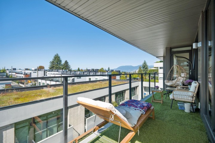 Photo 1 at 510 - 4427 Cambie Street, Cambie, Vancouver West