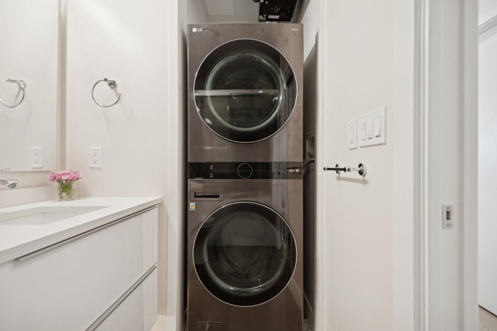 Photo 24 at 510 - 4427 Cambie Street, Cambie, Vancouver West