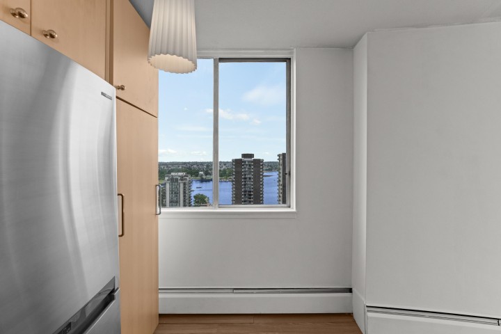 Photo 10 at 1701 - 1251 Cardero Street, West End VW, Vancouver West