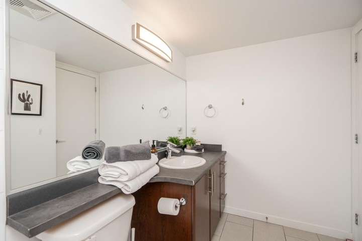 Photo 26 at 2303 - 58 Keefer Place, Downtown VW, Vancouver West