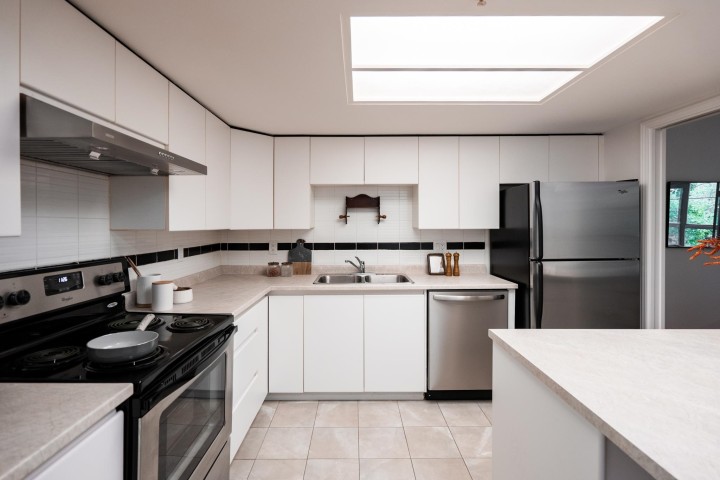 Photo 20 at 301 - 1159 Main Street, Downtown VE, Vancouver East