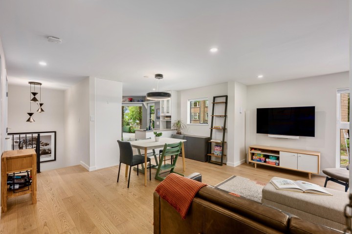 Photo 3 at 101 - 936 Bute Street, West End VW, Vancouver West