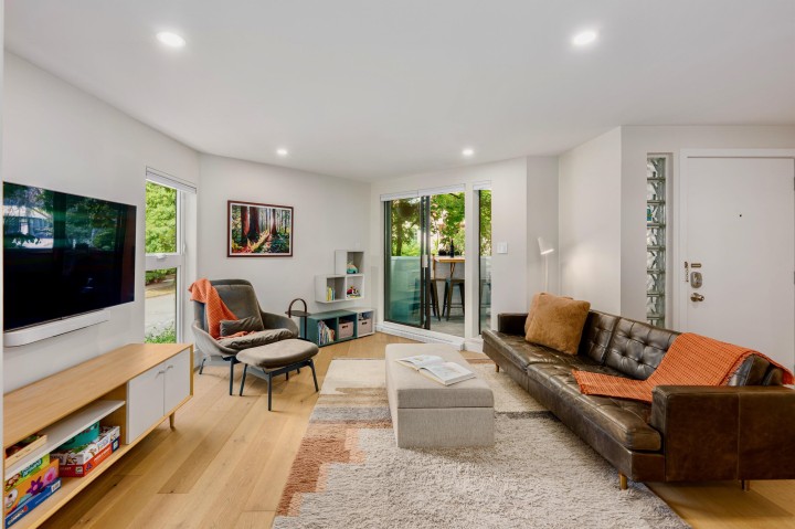 Photo 4 at 101 - 936 Bute Street, West End VW, Vancouver West