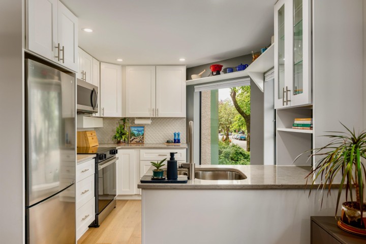 Photo 8 at 101 - 936 Bute Street, West End VW, Vancouver West