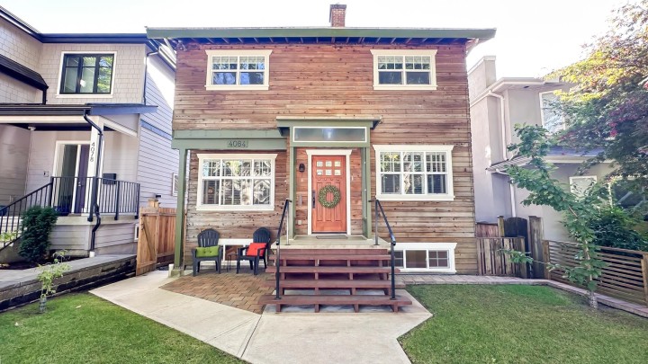 Photo 1 at 4084 W 32nd Avenue, Dunbar, Vancouver West