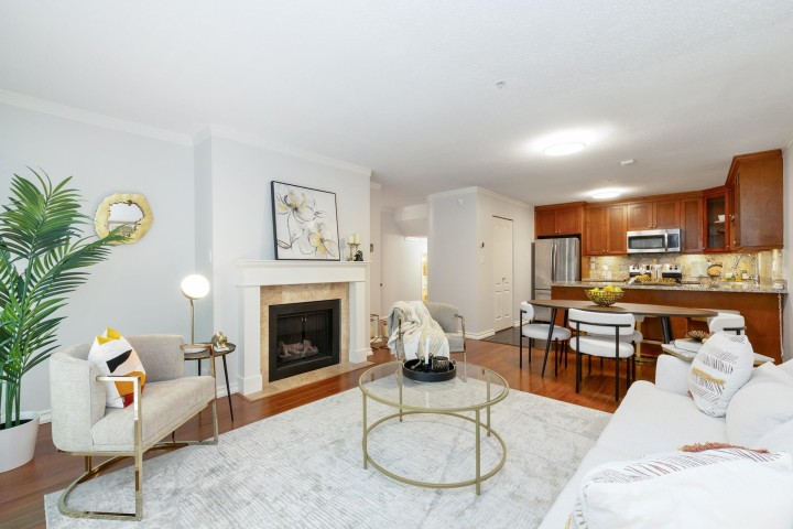 Photo 3 at 306 - 1023 Wolfe Avenue, Shaughnessy, Vancouver West