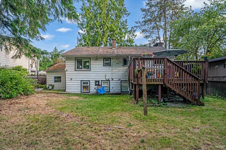 Photo 26 at 1052 Montroyal Boulevard, Canyon Heights NV, North Vancouver