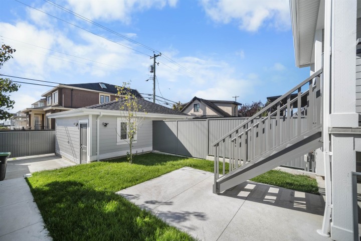 Photo 16 at 2790 E 49th Avenue, Killarney VE, Vancouver East