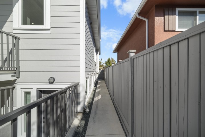 Photo 19 at 2790 E 49th Avenue, Killarney VE, Vancouver East