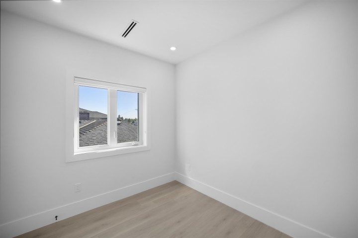 Photo 35 at 2790 E 49th Avenue, Killarney VE, Vancouver East