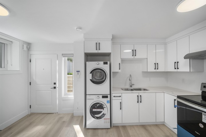 Photo 31 at 2790 E 49th Avenue, Killarney VE, Vancouver East