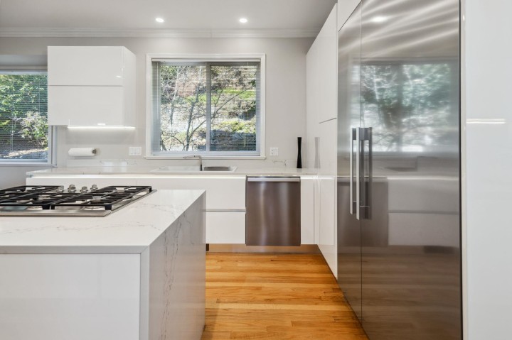 Photo 12 at 3823 Michener Way, Braemar, North Vancouver